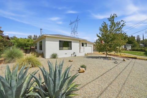 Photo of 1750 Barbara Road, Redding, CA 96003 (MLS # 26-4415)