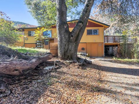 Photo of 8987 Soda Bay Road, Kelseyville, CA 95451 (MLS # 25-5085)