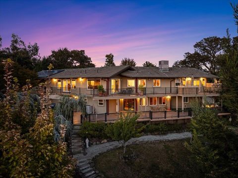 Photo of 14805 Hilltop Drive, Red Bluff, CA 96080 (MLS # 26-2621)