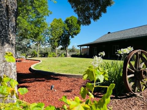 Photo of 24555 California 299, Bella Vista, CA 96008 (MLS # 26-3110)
