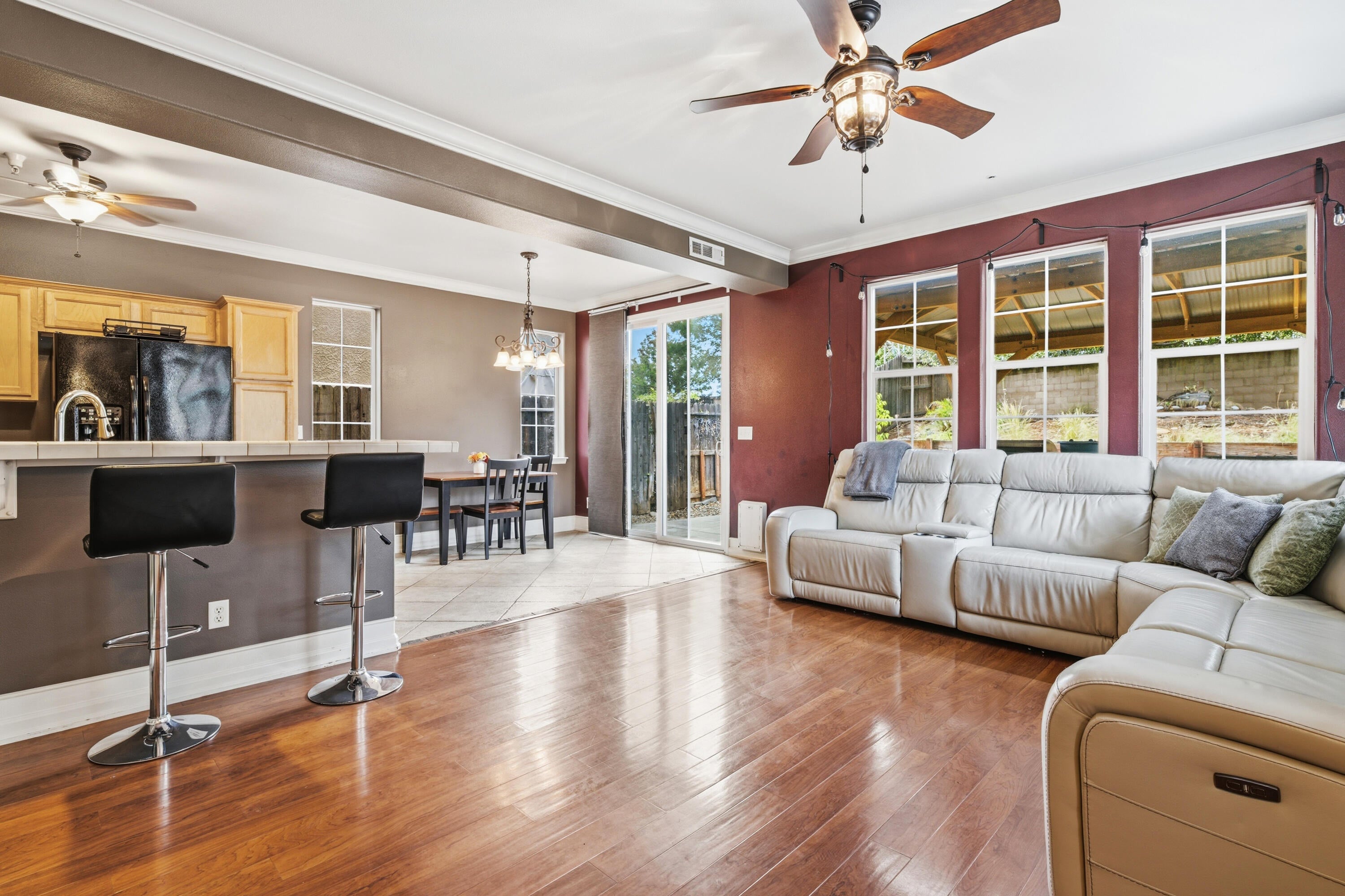 2393 Shining Star Way