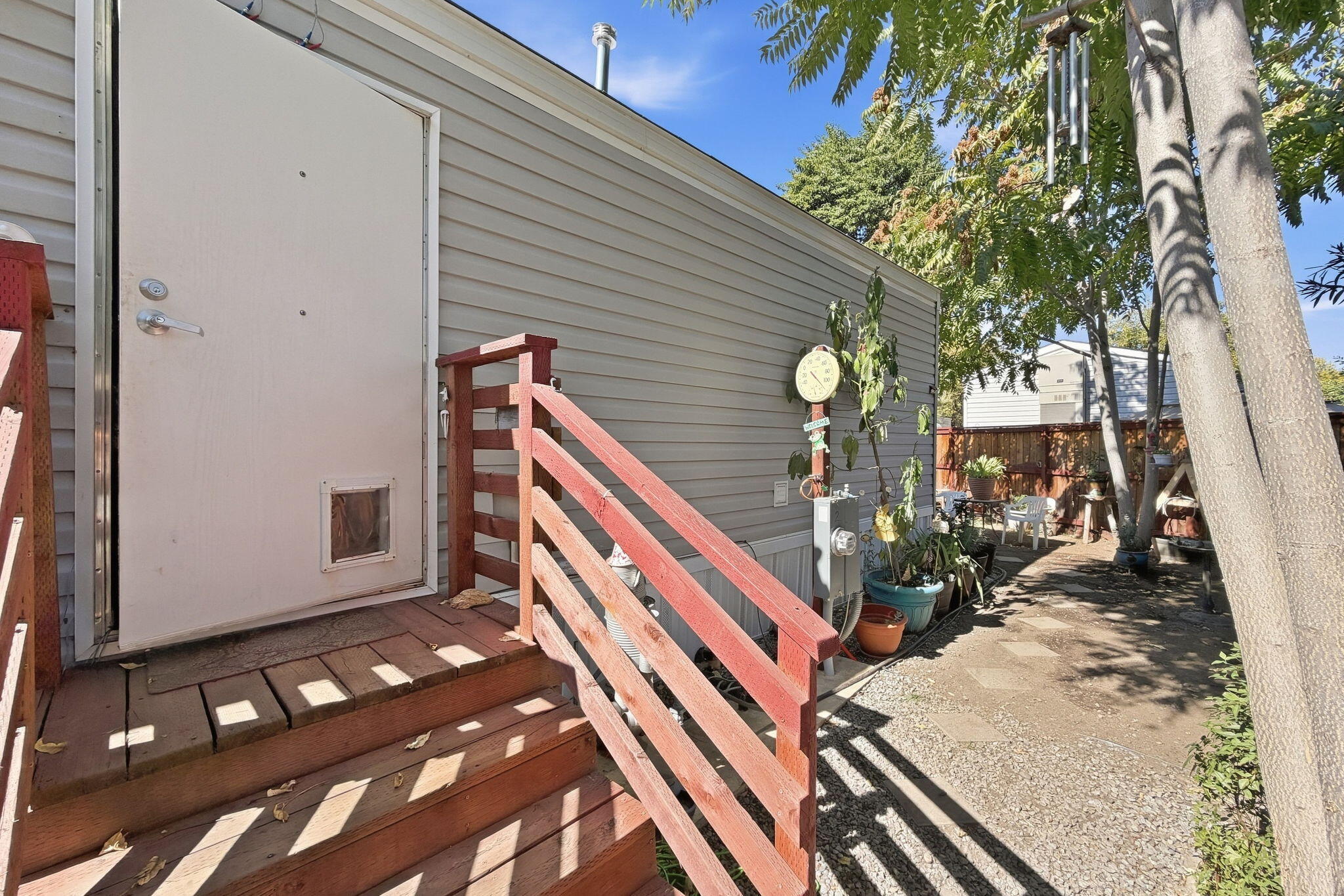 2200 Jewell Lane
