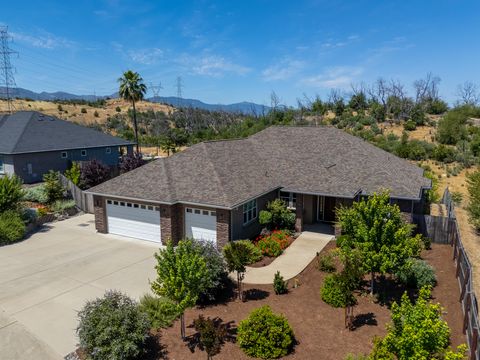 Photo of 4648 Kilkee Drive, Redding, CA 96001 (MLS # 25-5530)