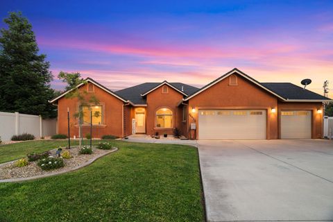 Photo of 20655 Aiden Court, Cottonwood, CA 96022 (MLS # 26-2727)