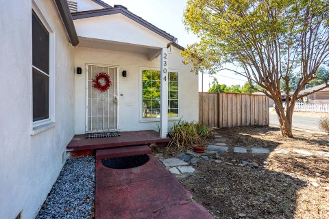 Photo of 2304 California Street, Redding, CA 96001 (MLS # 26-3861)