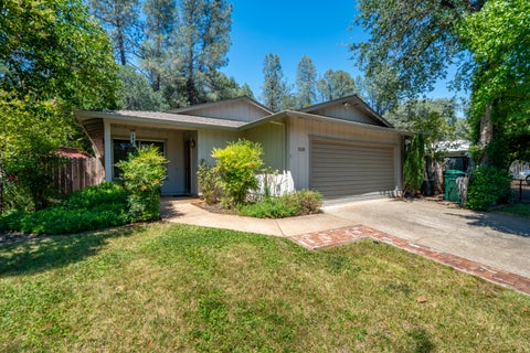 Photo of 5133 Moon Shadow Court, Shasta Lake, CA 96019 (MLS # 26-3052)