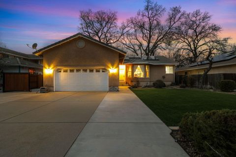 Photo of 22818 Rio Alto Drive, Cottonwood, CA 96022 (MLS # 26-715)