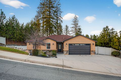 Photo of 4585 Risstay Way, Shasta Lake, CA 96019 (MLS # 26-1520)