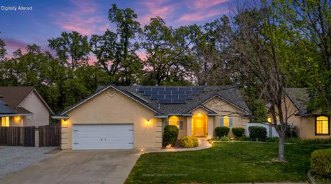 Photo of 647 Olympic Street, Redding, CA 96003 (MLS # 25-5576)