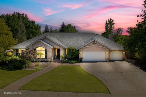 Photo of 2945 Forest Hills Drive, Redding, CA 96002 (MLS # 26-2022)