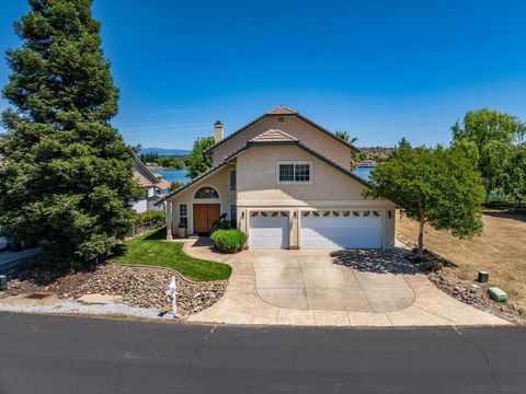 Photo of 19028 Shoreline Drive, Cottonwood, CA 96022 (MLS # 26-2285)