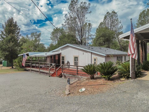 Photo of 19394 Union School Road, Redding, CA 96003 (MLS # 26-4899)
