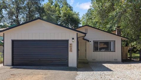Photo of 4626 Red Bluff Street, Shasta Lake, CA 96019 (MLS # 26-2444)