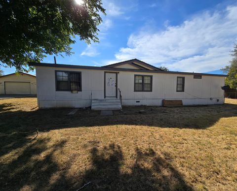 Photo of 15565 W Wallen Road, Red Bluff, CA 96080 (MLS # 25-3822)