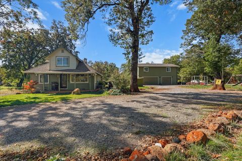 Photo of 28093 State Hwy 44, Shingletown, CA 96088 (MLS # 25-4534)