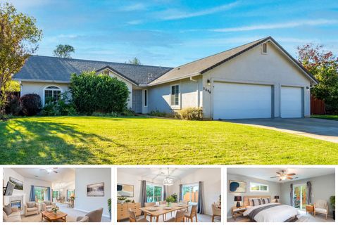 Photo of 3896 Cambria Drive, Redding, CA 96002 (MLS # 25-5183)