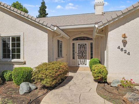 Photo of 4624 Columbine Drive, Redding, CA 96002 (MLS # 26-3199)