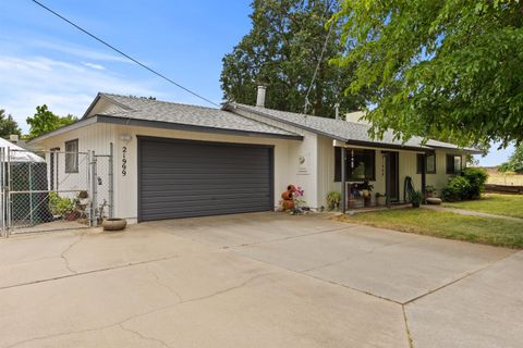 Photo of 21999 Riverside Avenue, Red Bluff, CA 96080 (MLS # 26-2913)