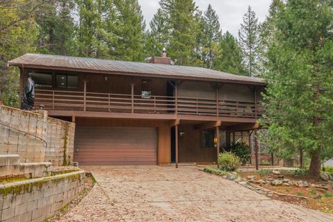 Photo of 399410 Lake Forest Drive, Covington Mill, CA 96091 (MLS # 26-641)