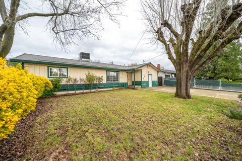 Photo of 3586 E Keswick Dam Road, Redding, CA 96003 (MLS # 26-750)