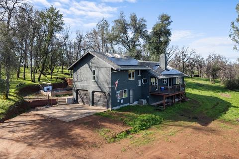 Photo of 19789 Weide Way, Anderson, CA 96007 (MLS # 26-1953)