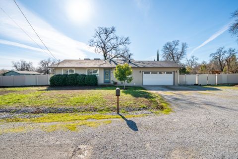 Photo of 19011 Freda Lane, Redding, CA 96003 (MLS # 26-635)