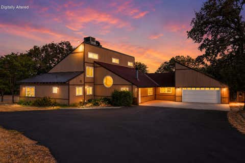 Photo of 21445 Wilcox Road, Red Bluff, CA 96080 (MLS # 26-3173)