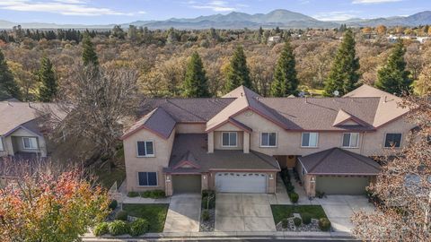 Photo of 3156 Niklaus Path, Redding, CA 96002 (MLS # 25-5337)