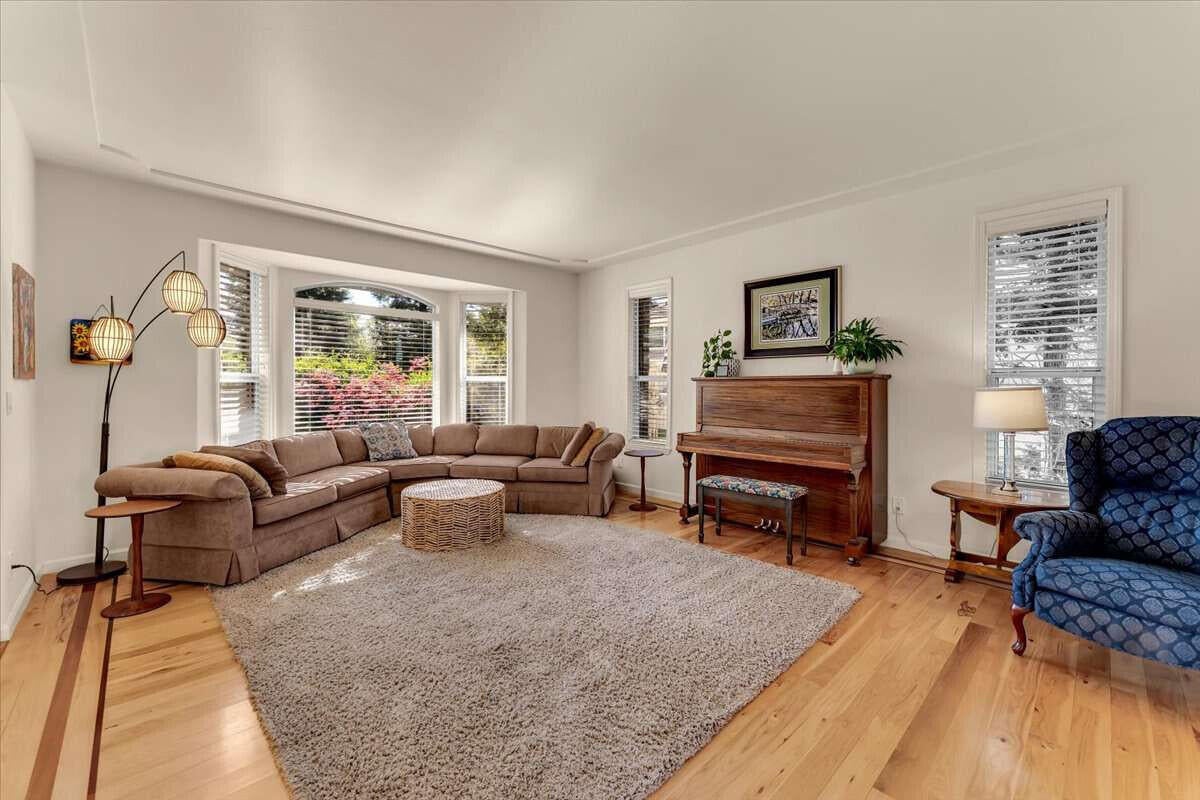 416 Arbor Place