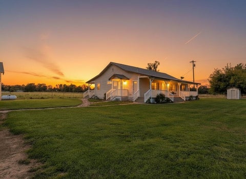Photo of 5890 Deschutes Road, Anderson, CA 96007 (MLS # 26-4252)