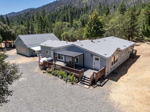 Photo of 240 Senger Road, Junction City, CA 96048 (MLS # 26-3692)