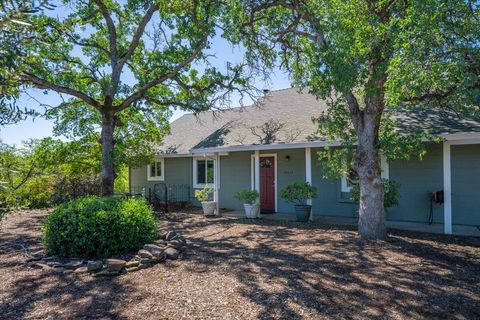 Photo of 19425 Bonanza King Drive, Cottonwood, CA 96022 (MLS # 26-1506)