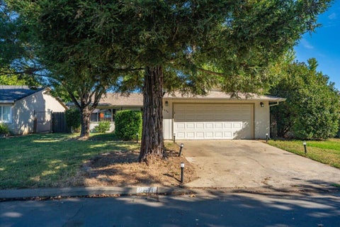 Photo of 2670 Marvin Trail, Redding, CA 96001 (MLS # 26-4835)