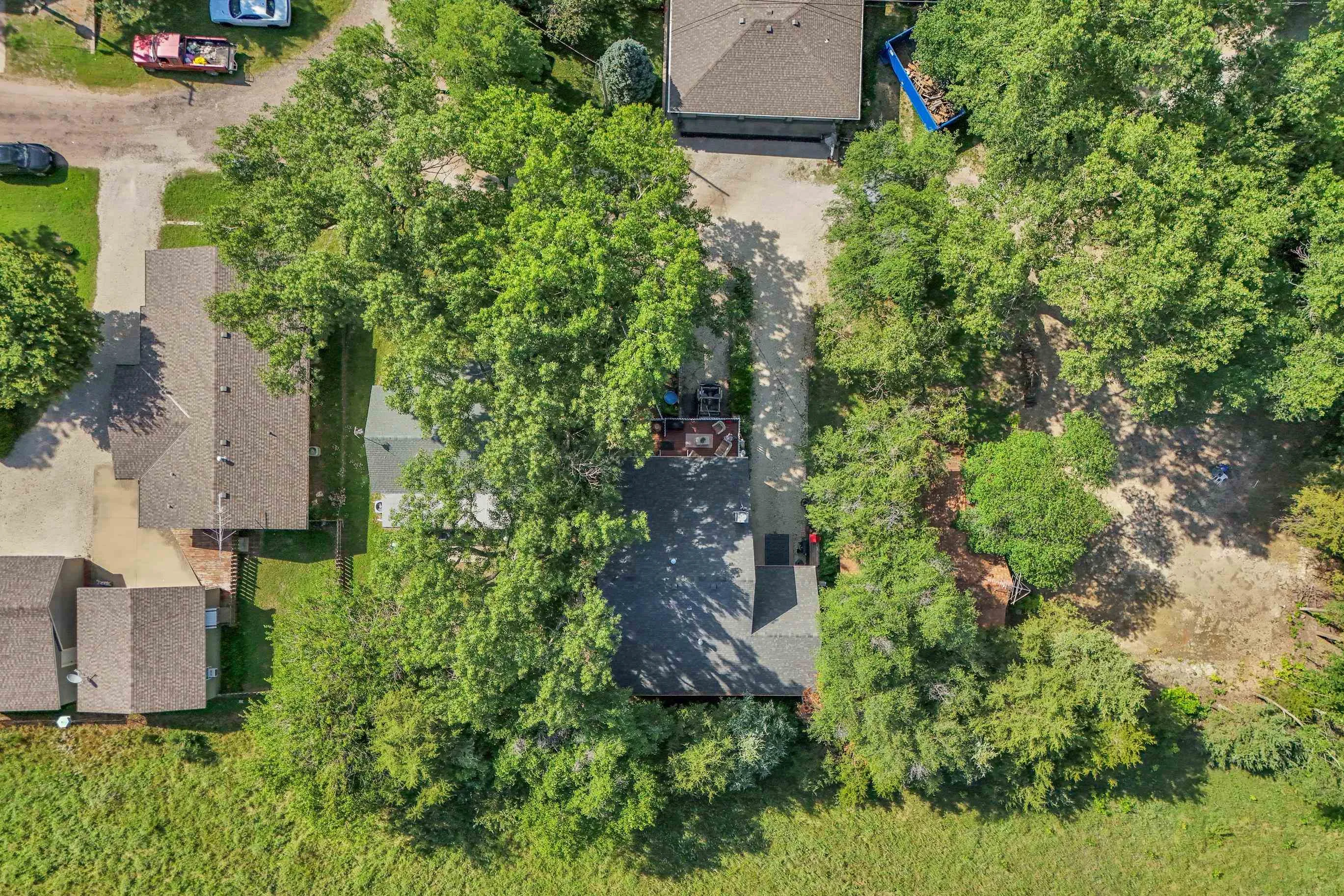 Marion, Kansas 66861, United States, 3 Bedrooms Bedrooms, ,3 BathroomsBathrooms,Residential,Active,177875