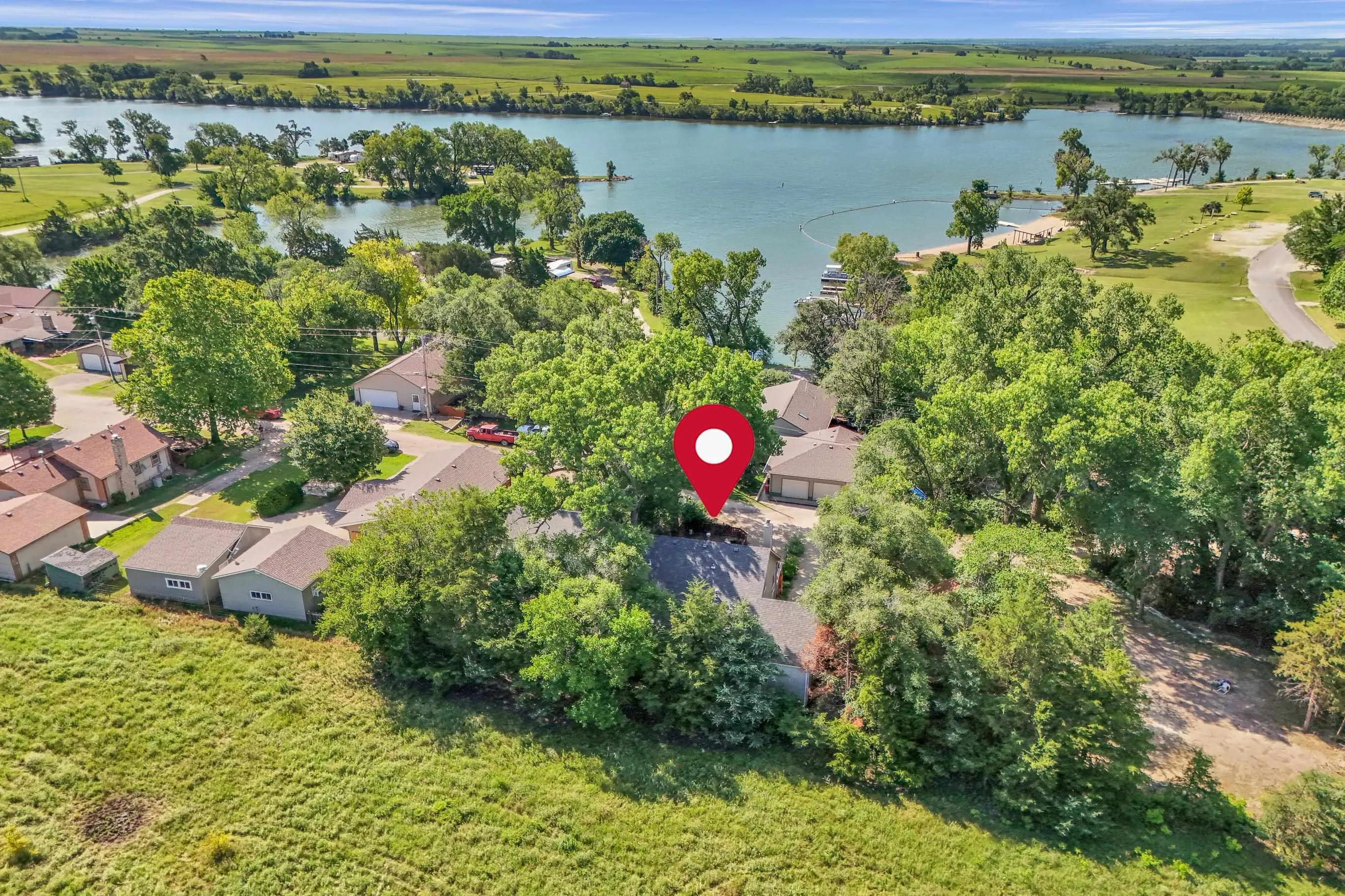 Marion, Kansas 66861, United States, 3 Bedrooms Bedrooms, ,3 BathroomsBathrooms,Residential,Active,177875