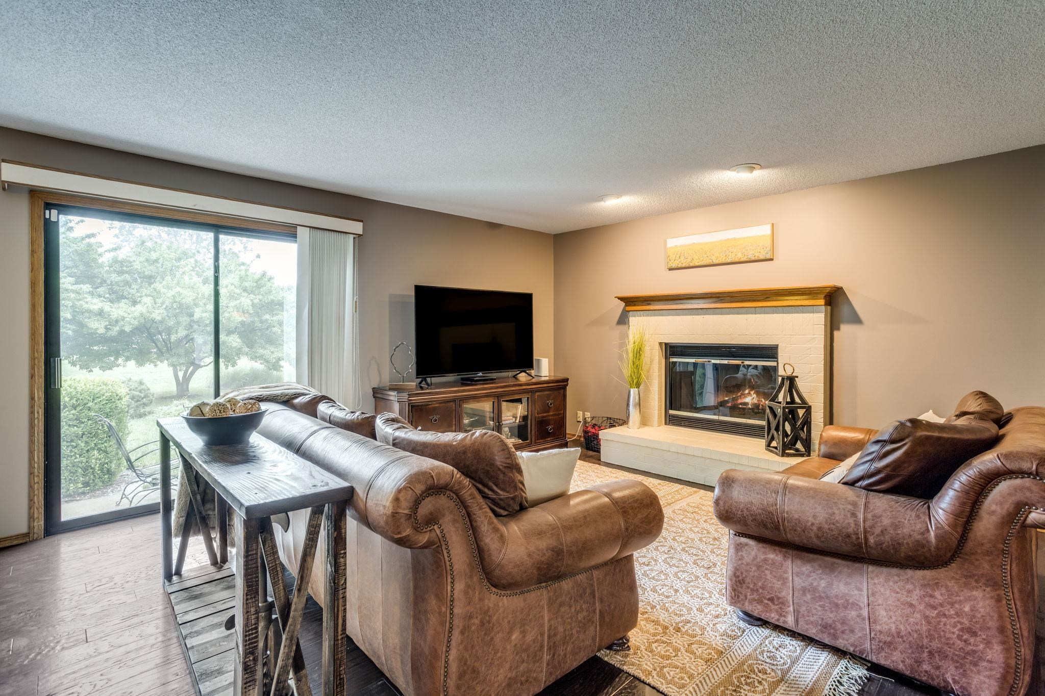 2406 N Stoneybrook St, Wichita, Kansas image 3