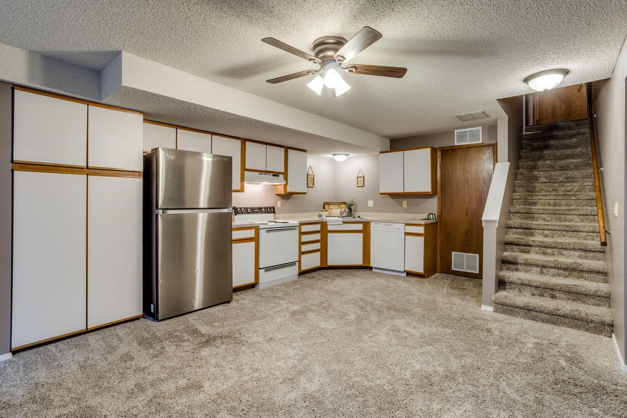 2406 N Stoneybrook St, Wichita, Kansas image 28