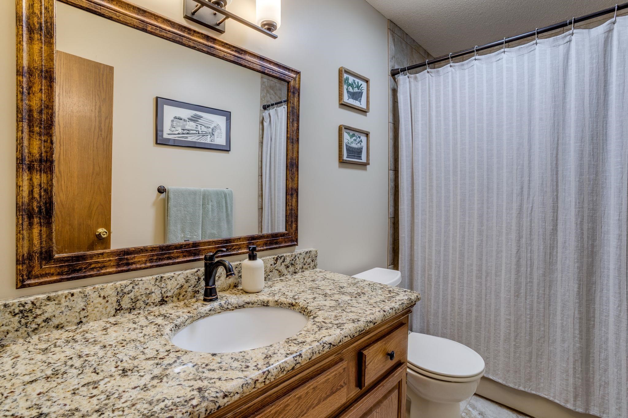 2406 N Stoneybrook St, Wichita, Kansas image 25