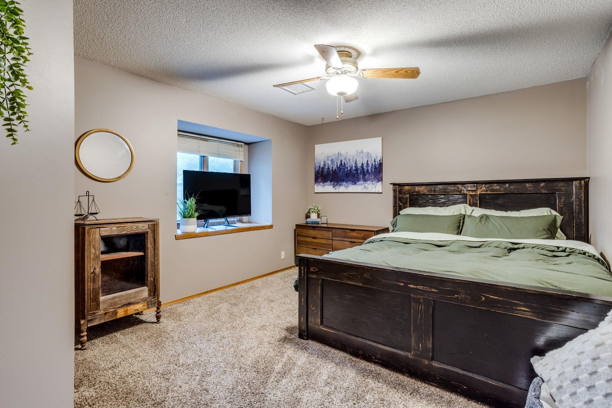 2406 N Stoneybrook St, Wichita, Kansas image 20