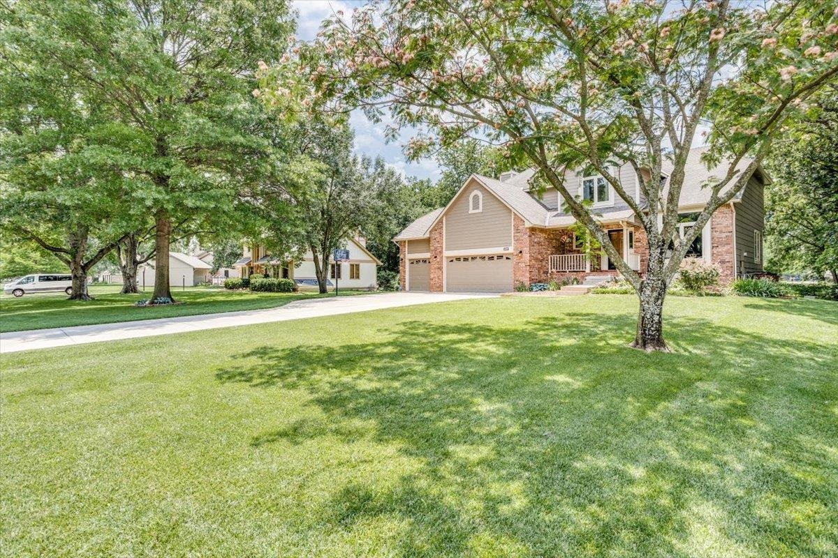 Derby, Kansas 67037, United States, 6 Bedrooms Bedrooms, ,4 BathroomsBathrooms,Residential,Pending,54433