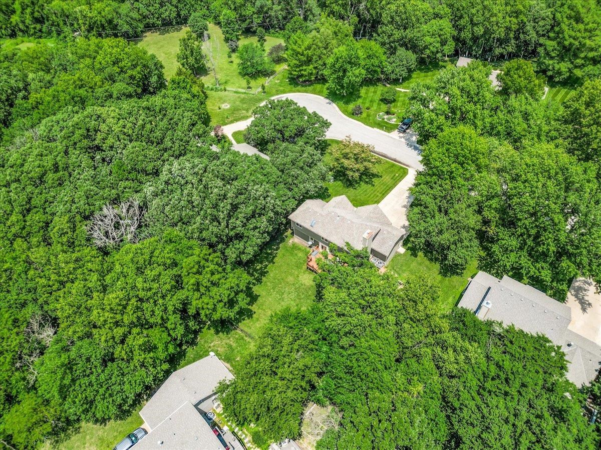 Derby, Kansas 67037, United States, 6 Bedrooms Bedrooms, ,4 BathroomsBathrooms,Residential,Pending,54433