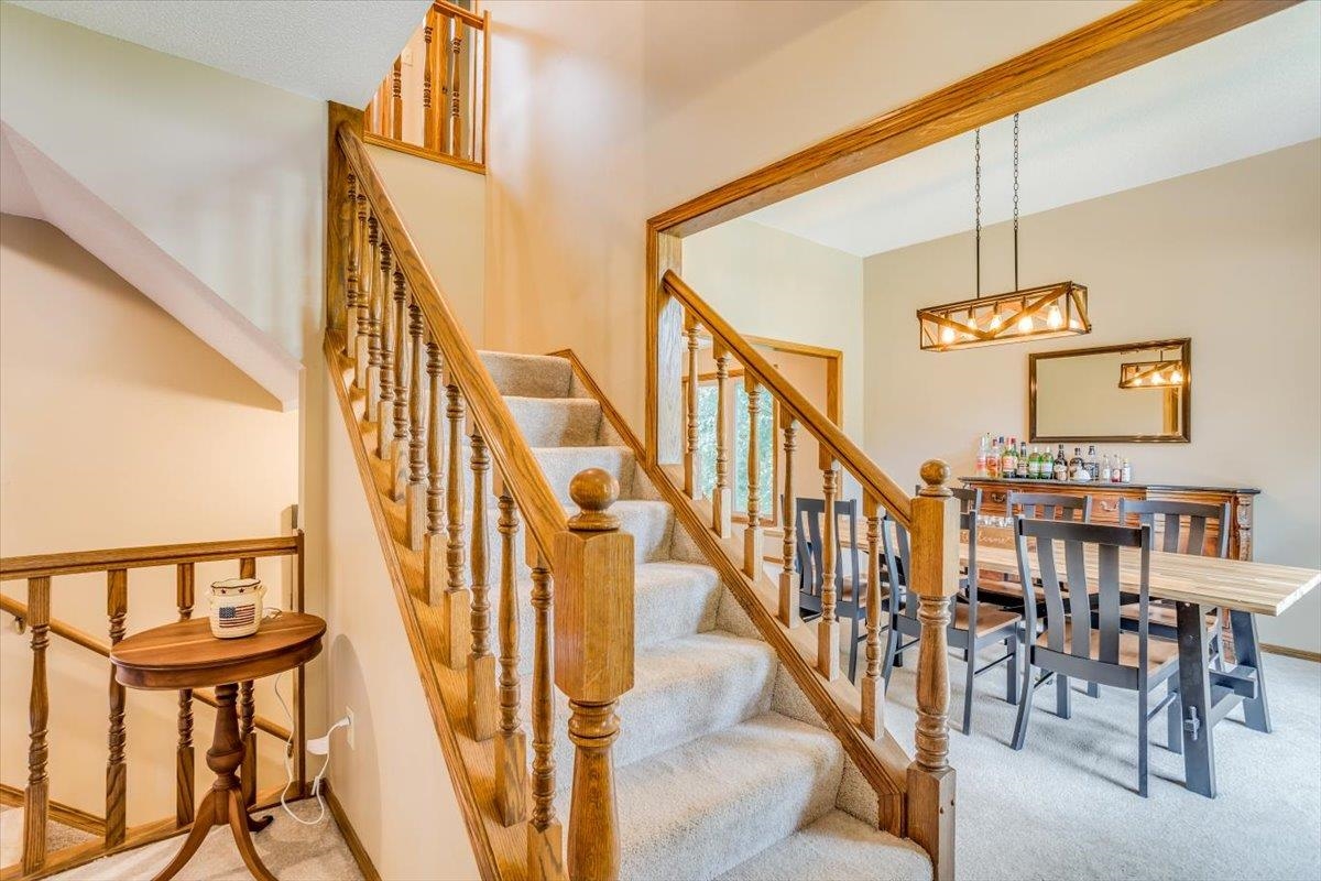 Derby, Kansas 67037, United States, 6 Bedrooms Bedrooms, ,4 BathroomsBathrooms,Residential,Pending,54433