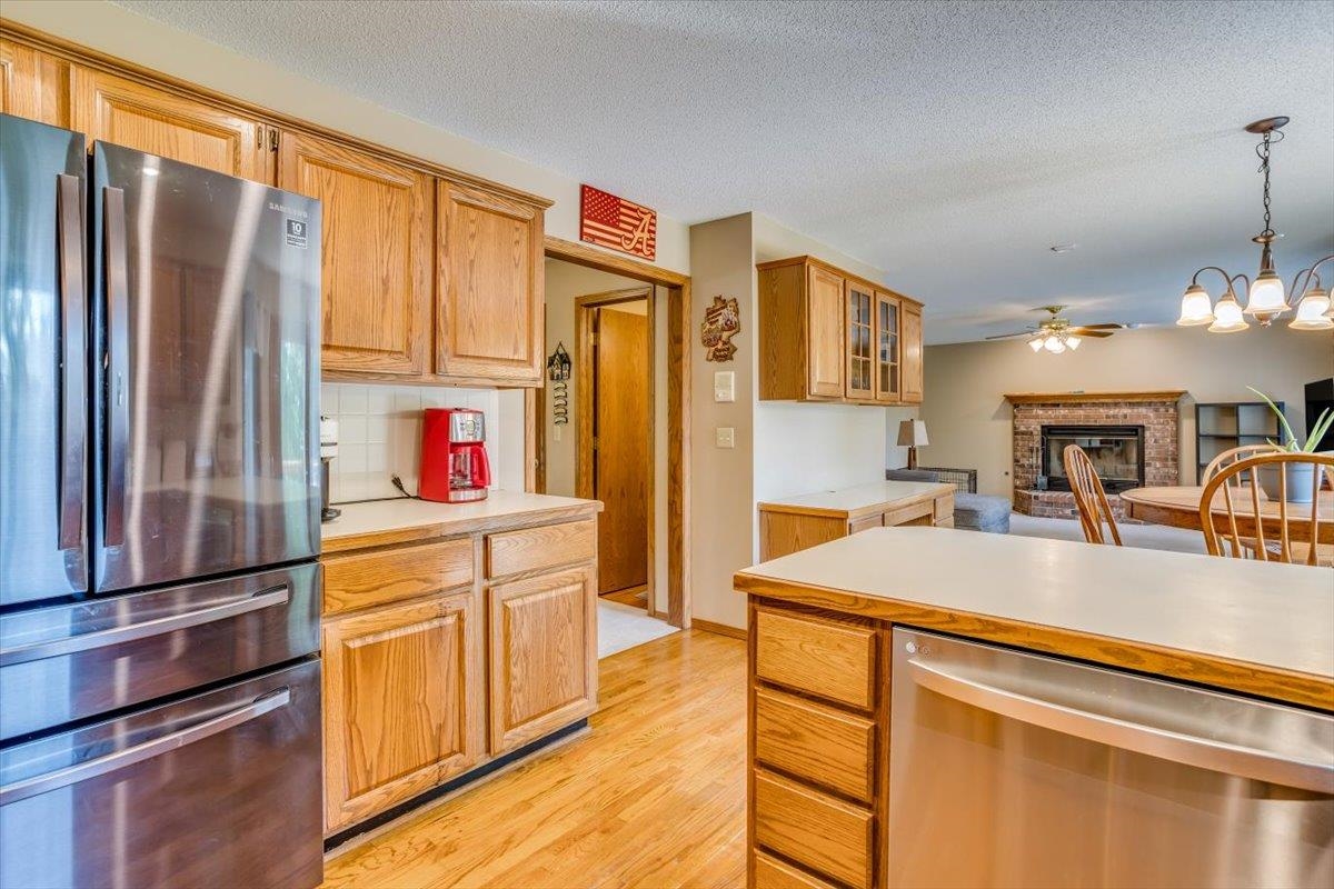 Derby, Kansas 67037, United States, 6 Bedrooms Bedrooms, ,4 BathroomsBathrooms,Residential,Pending,54433