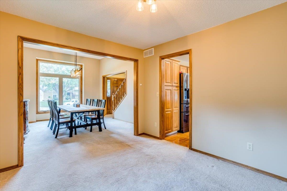 Derby, Kansas 67037, United States, 6 Bedrooms Bedrooms, ,4 BathroomsBathrooms,Residential,Pending,54433