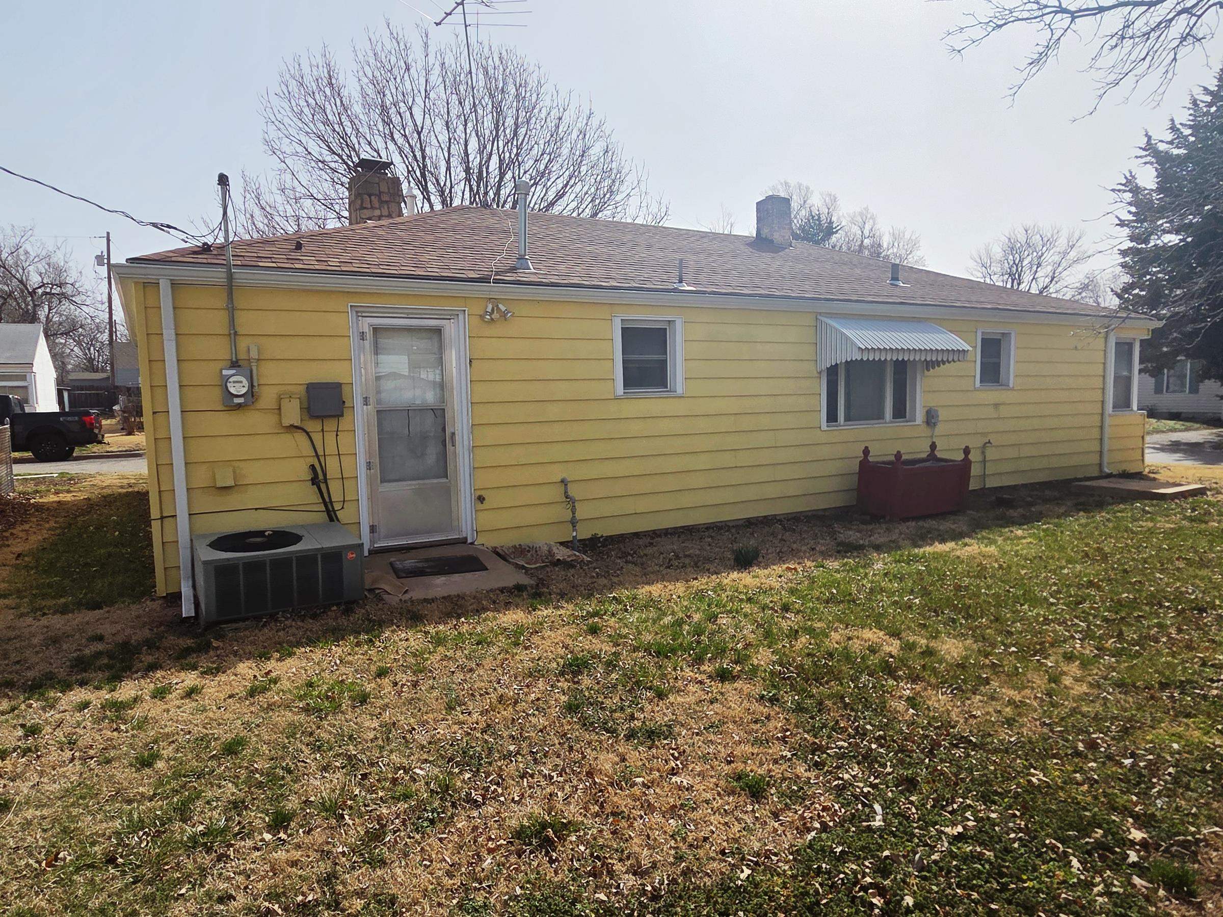 501 Sunnyside Ct, Newton, Kansas image 19