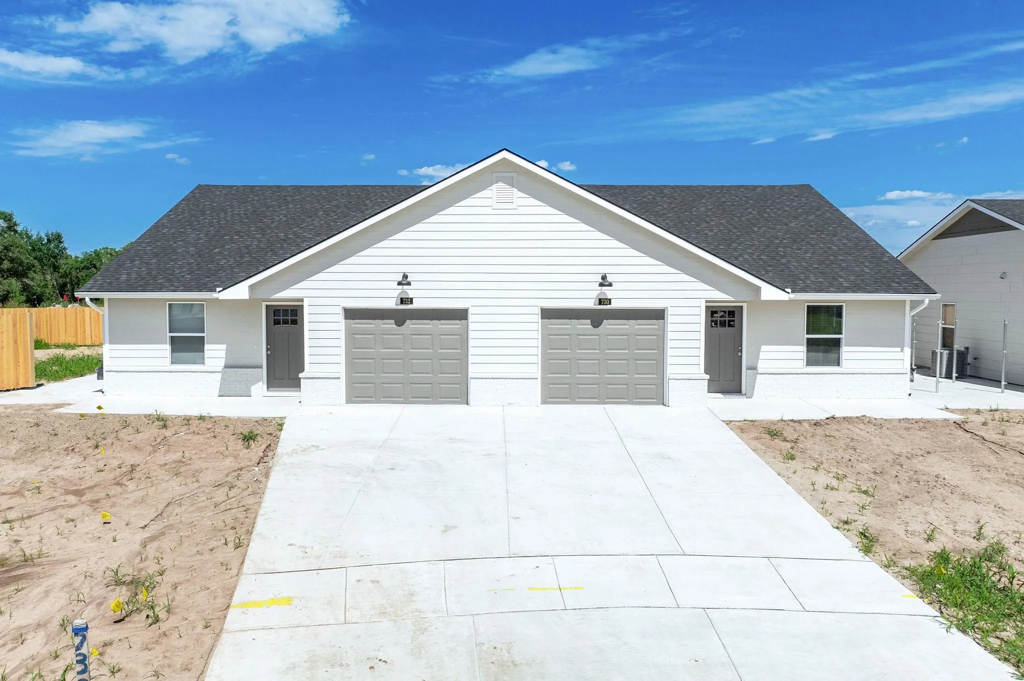 Wichita, Kansas 67217, United States, 3 Bedrooms Bedrooms, ,2 BathroomsBathrooms,Residential,Pending,56038