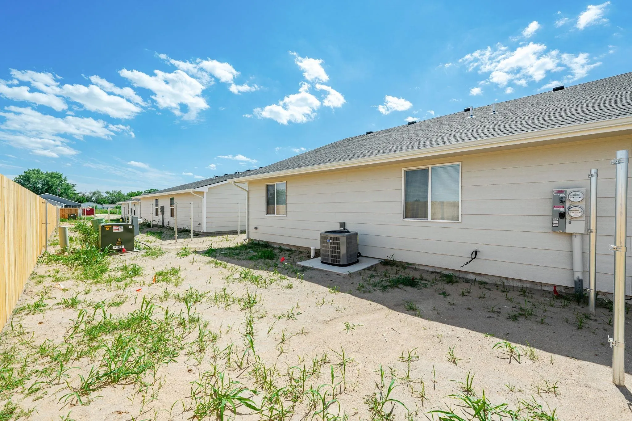 Wichita, Kansas 67217, United States, 3 Bedrooms Bedrooms, ,2 BathroomsBathrooms,Residential,Pending,56038