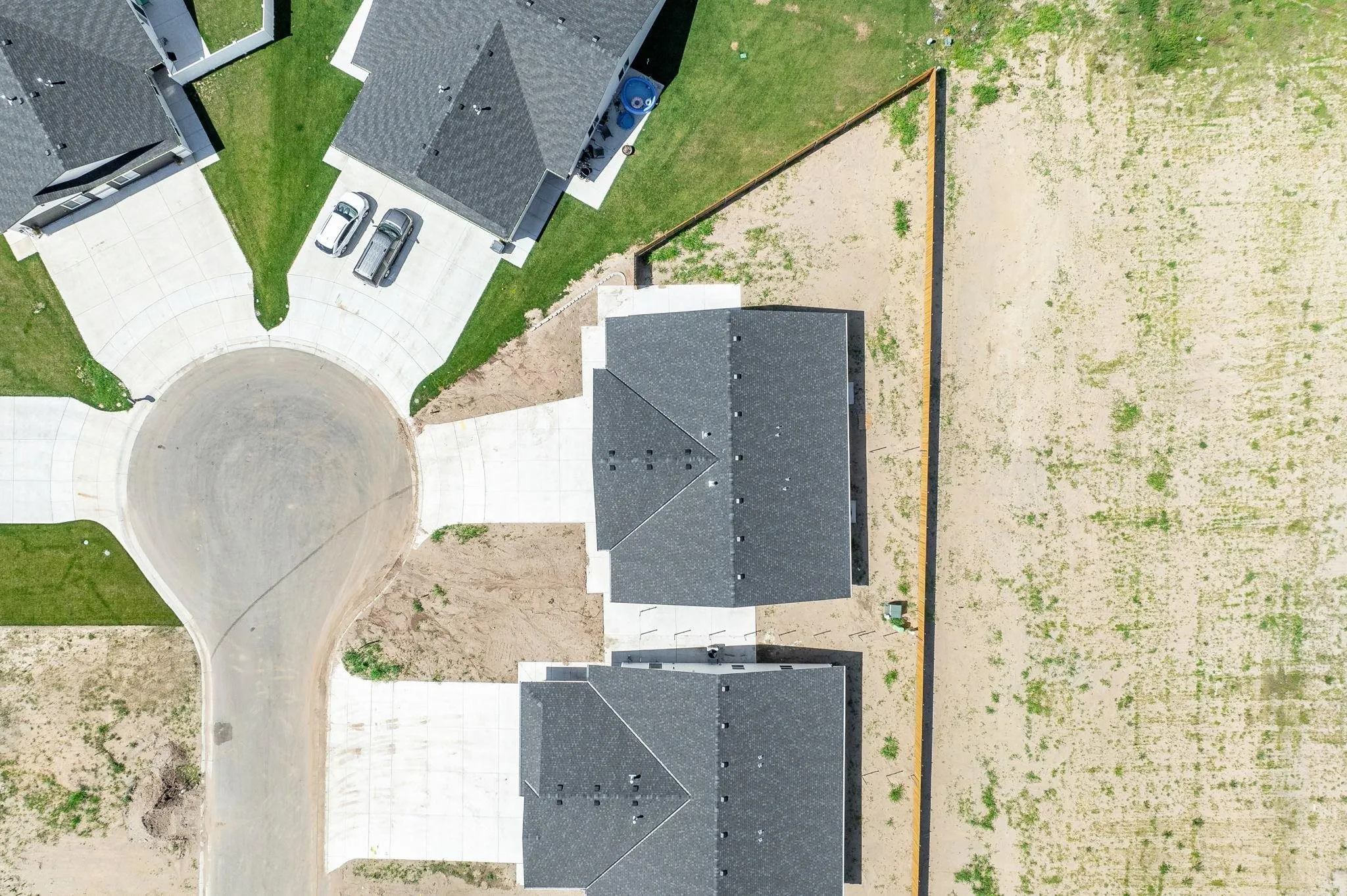 Wichita, Kansas 67217, United States, 3 Bedrooms Bedrooms, ,2 BathroomsBathrooms,Residential,Pending,56038