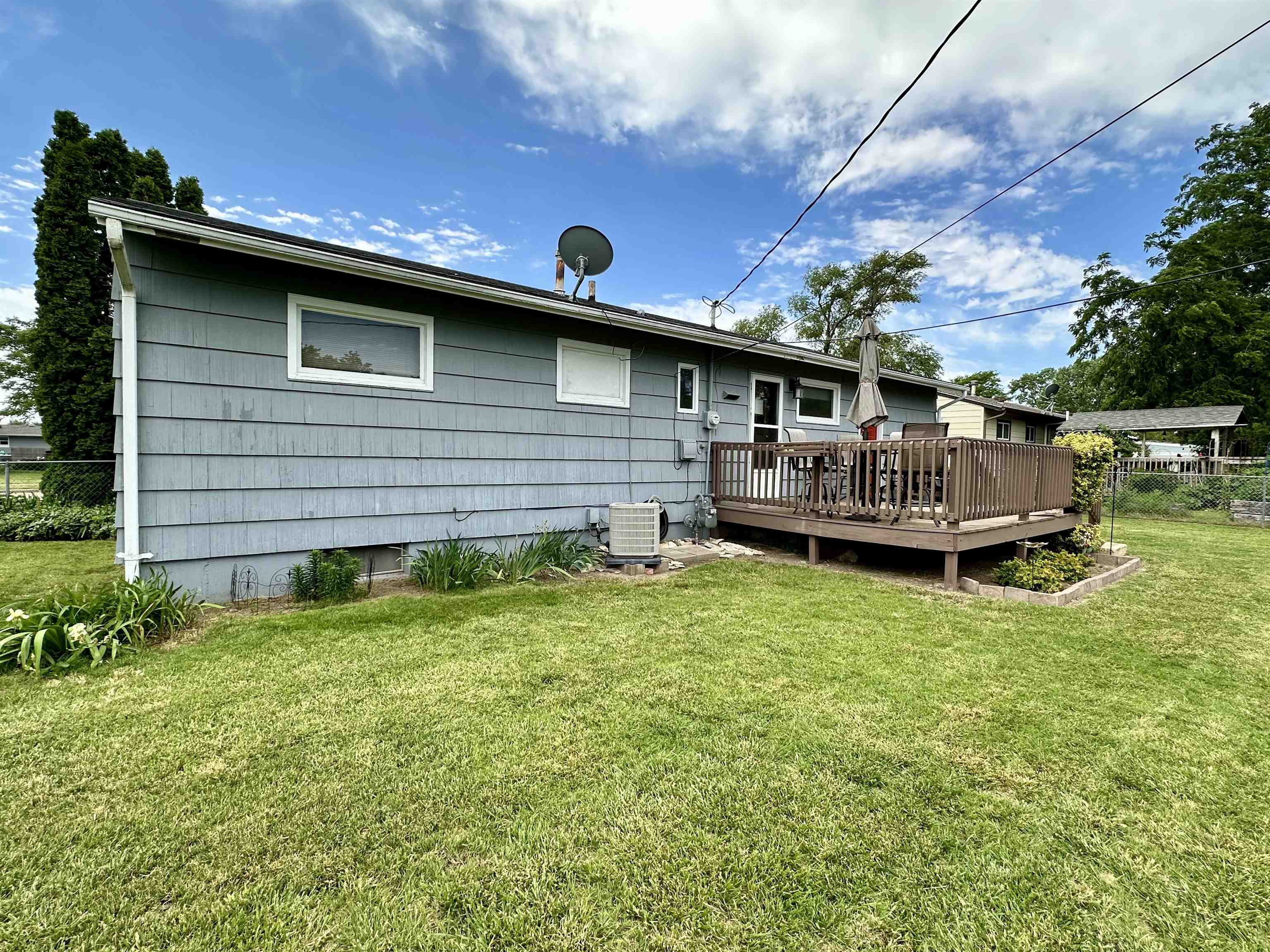 508 Lena Ave, Salina, Kansas image 17