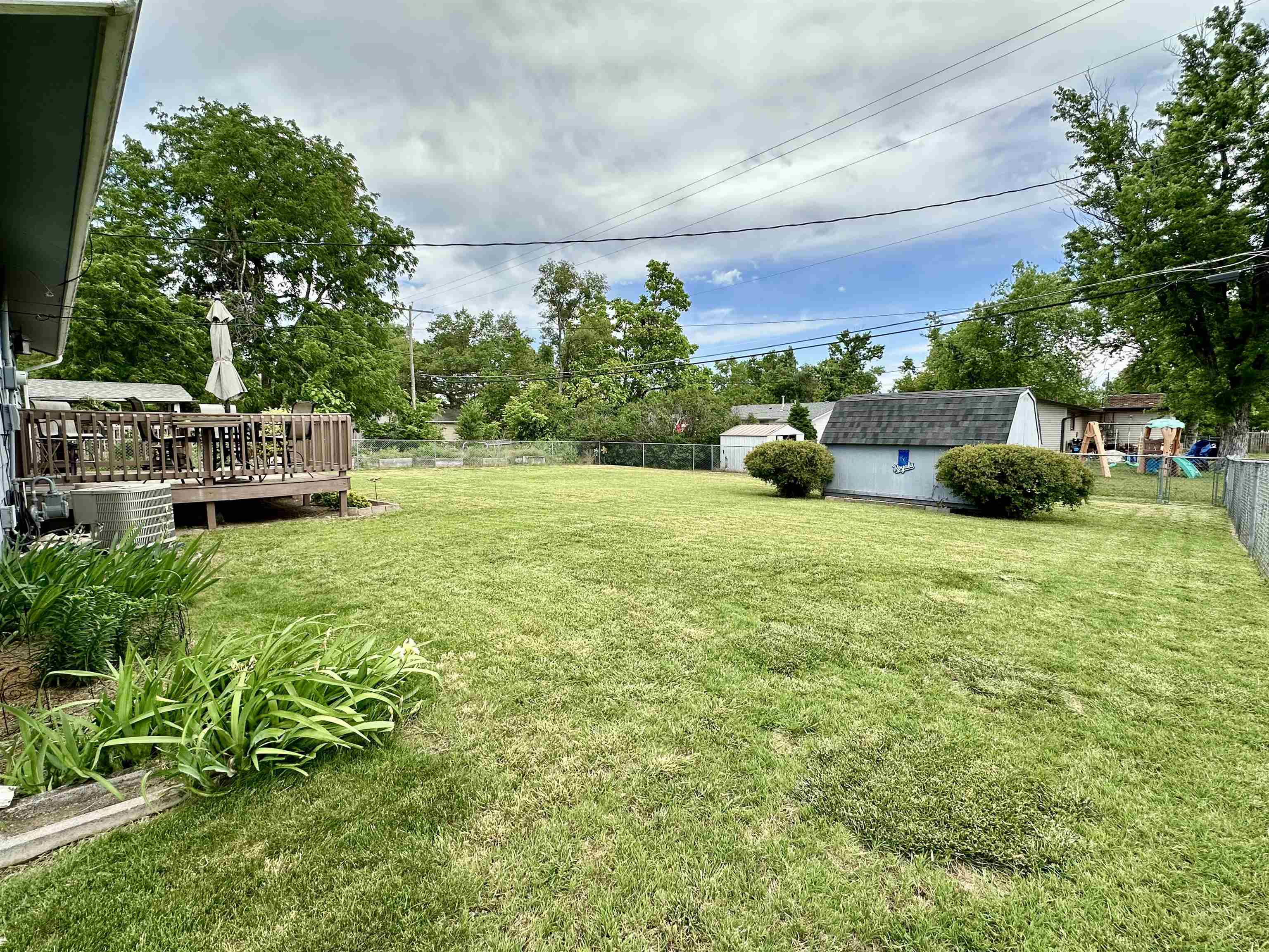 508 Lena Ave, Salina, Kansas image 18